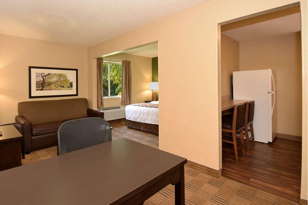 Extended Stay America Suites - Dallas - Plano Parkway - Medical Center Phòng bức ảnh