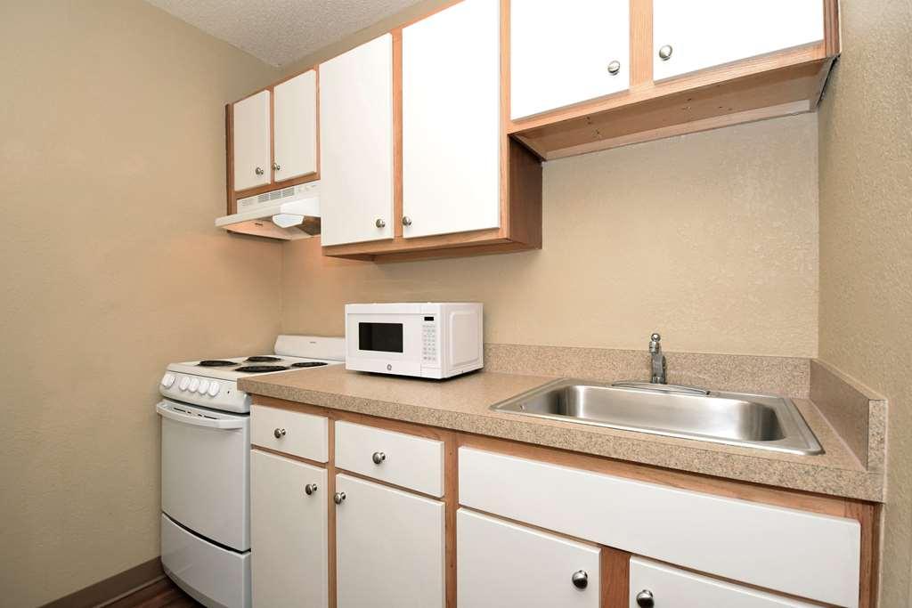 Extended Stay America Suites - Dallas - Plano Parkway - Medical Center Phòng bức ảnh